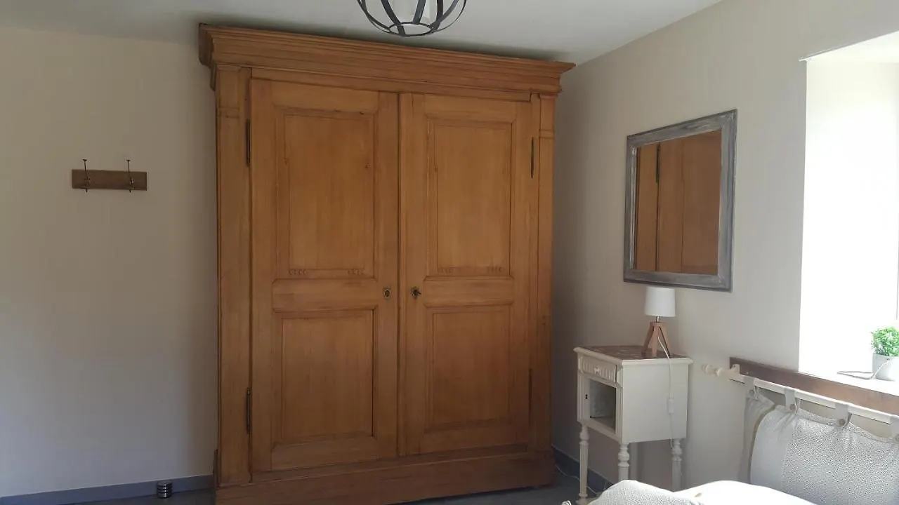 Apartment Gites Des Casernes Saint-Christophe